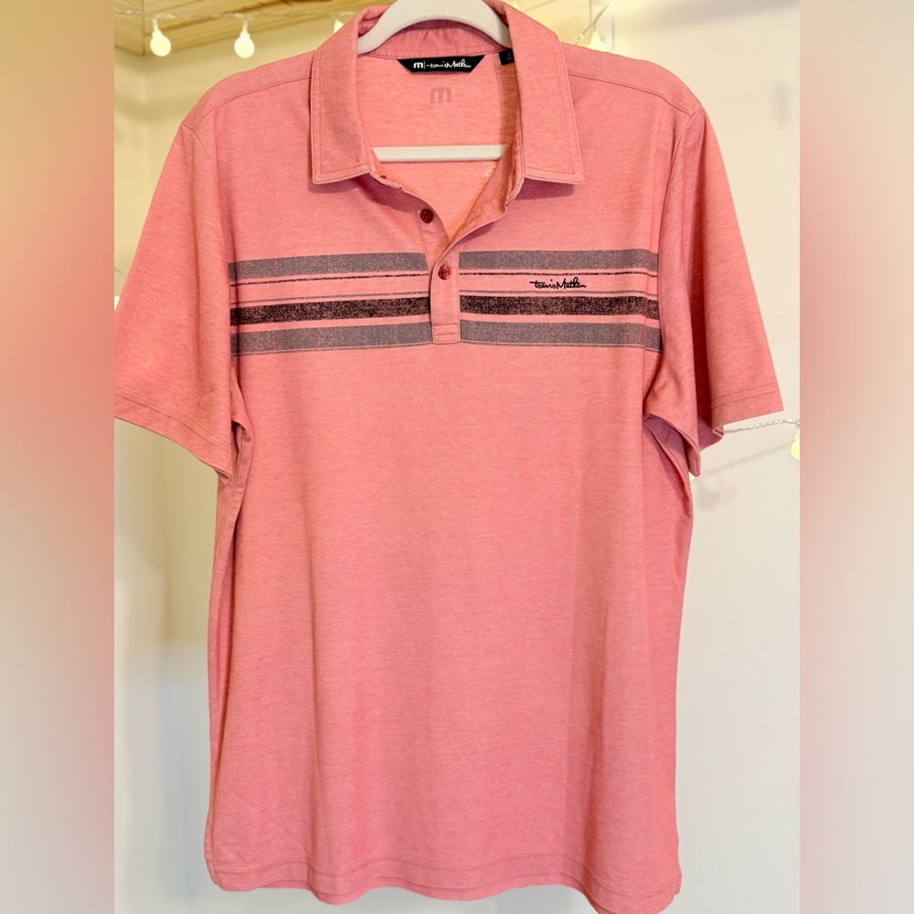 🌾 Travis Mathew Polo with Stripe Detail